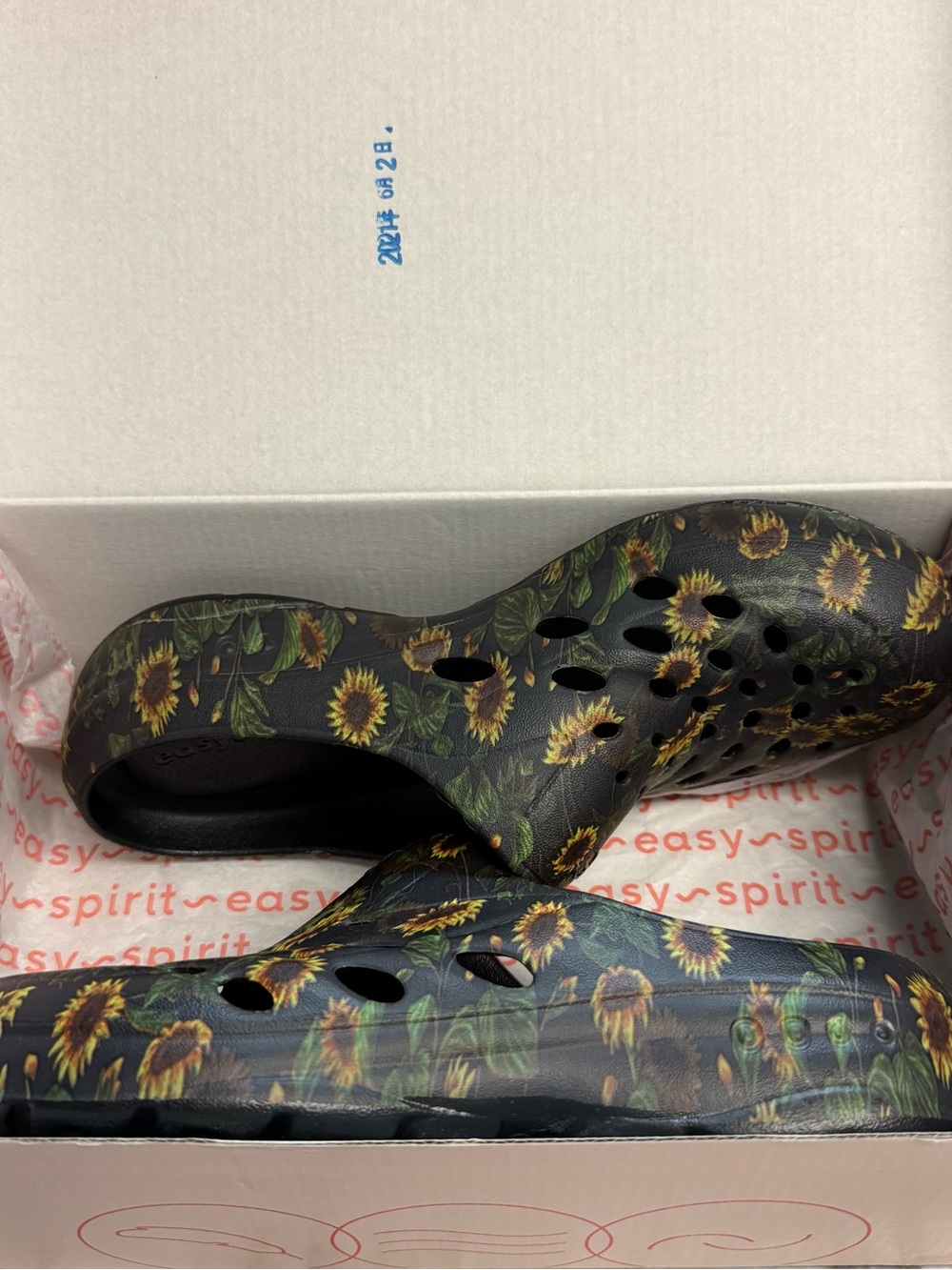 NIB Easy Spirit Black Travel Clog Shoe
